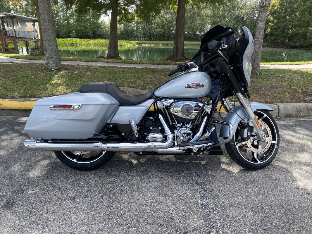 2025 Harley-Davidson Street Glide