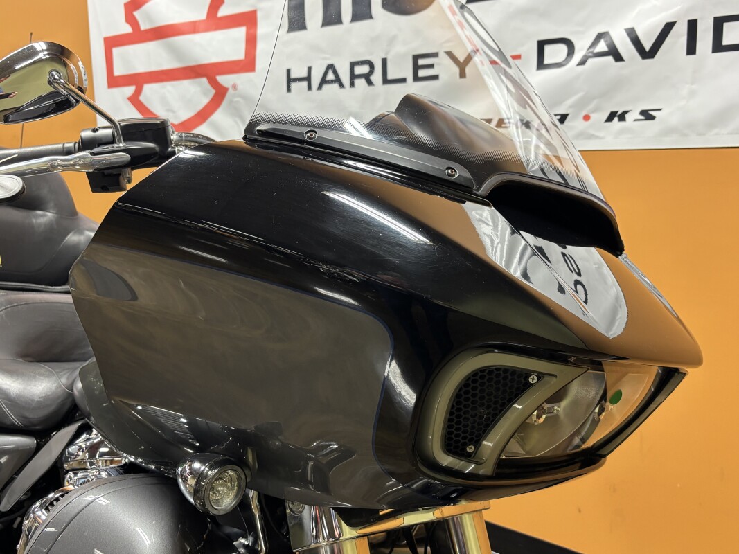 FLTRK 2022 Road Glide Limited - Photo 4