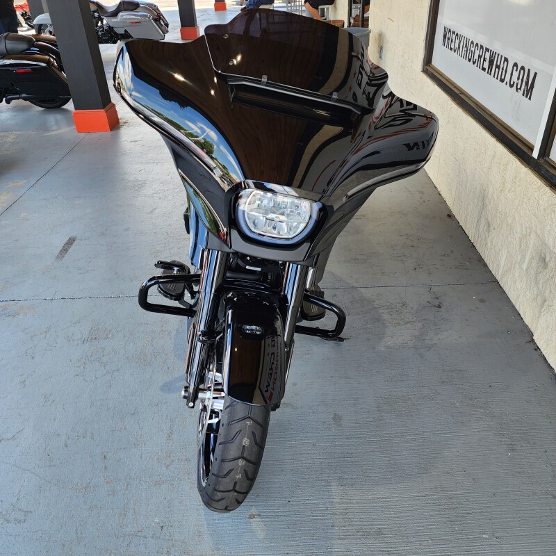 FLHX 2025 Street Glide - Photo 2