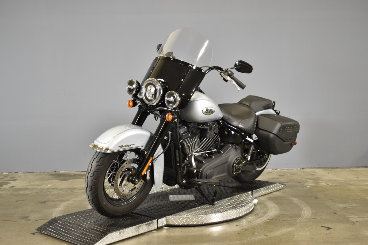 2024 Harley-Davidson Heritage Classic FLHCS - Photo 4