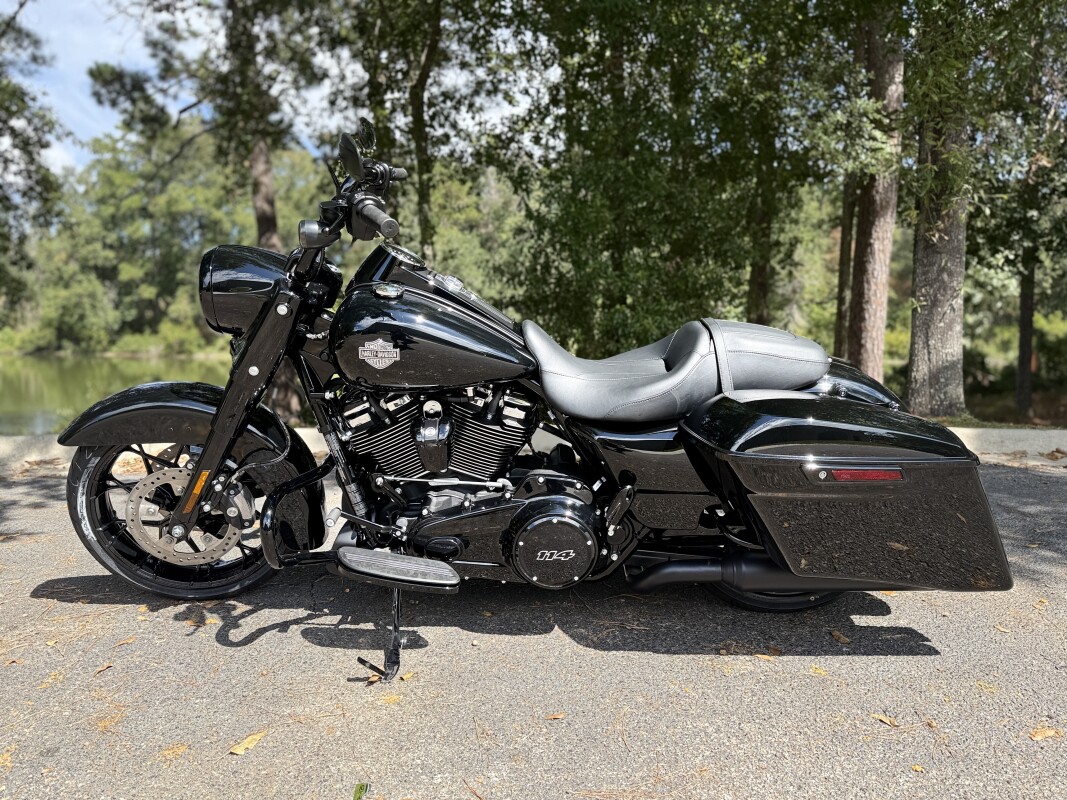 FLHRXS 2025 Road King Special