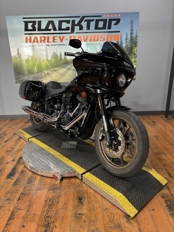 2024 Harley-Davidson Low Rider ST VIVID BLACK - Photo 2