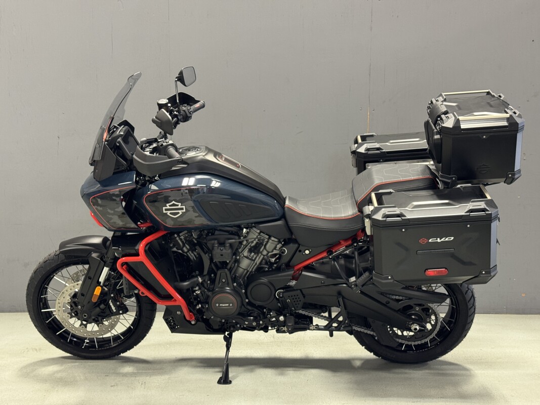 RA1250SE 2025 CVO Pan America - Photo 4