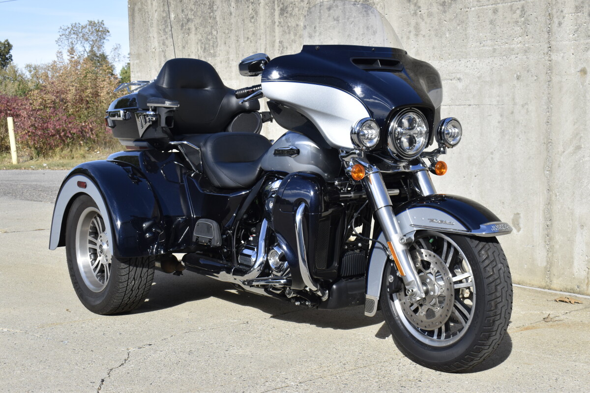 2020 Harley-Davidson Tri Glide Ultra FLHTCUTG - Photo 2