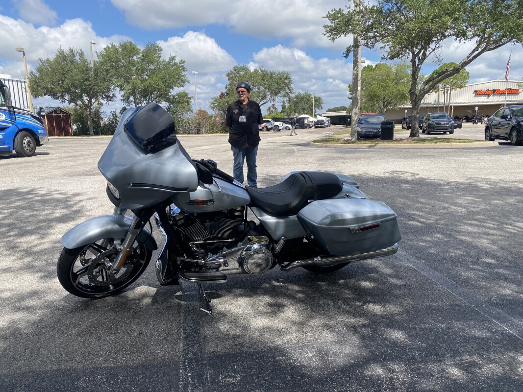 2025 Harley-Davidson Street Glide - Photo 7
