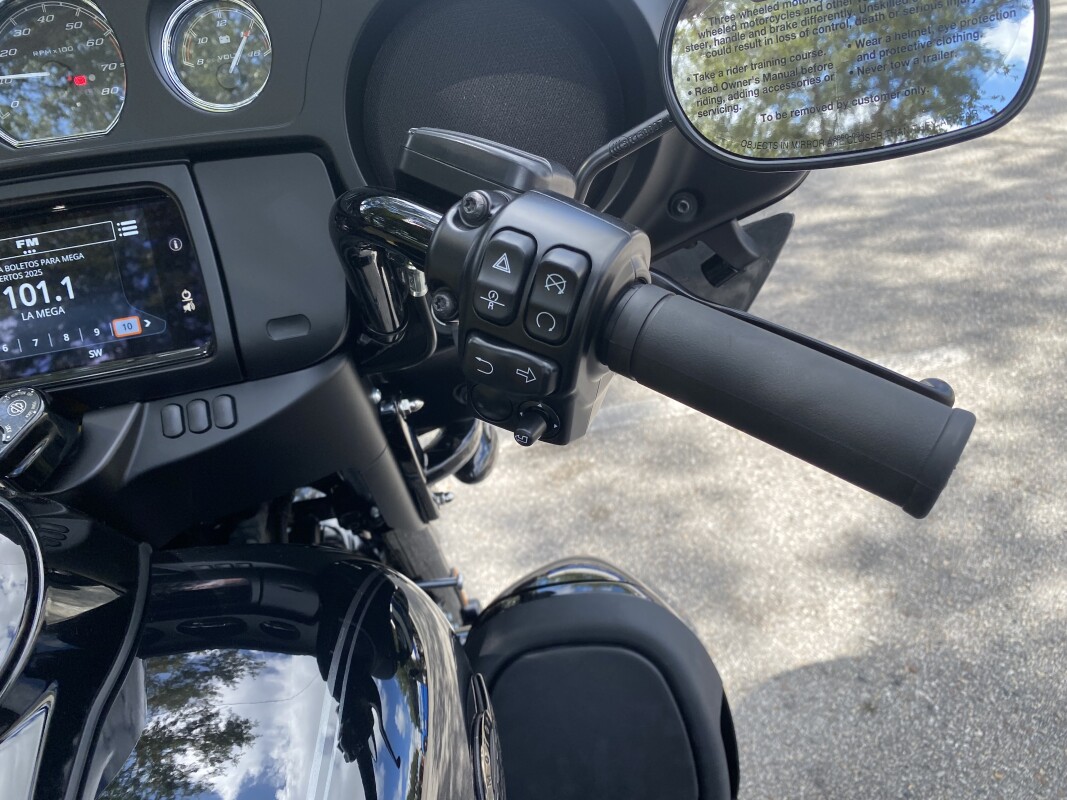 2025 Harley-Davidson Tri Glide Ultra - Photo 9