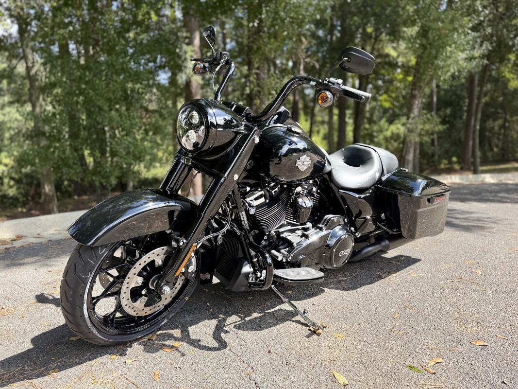 FLHRXS 2025 Road King Special - Photo 3
