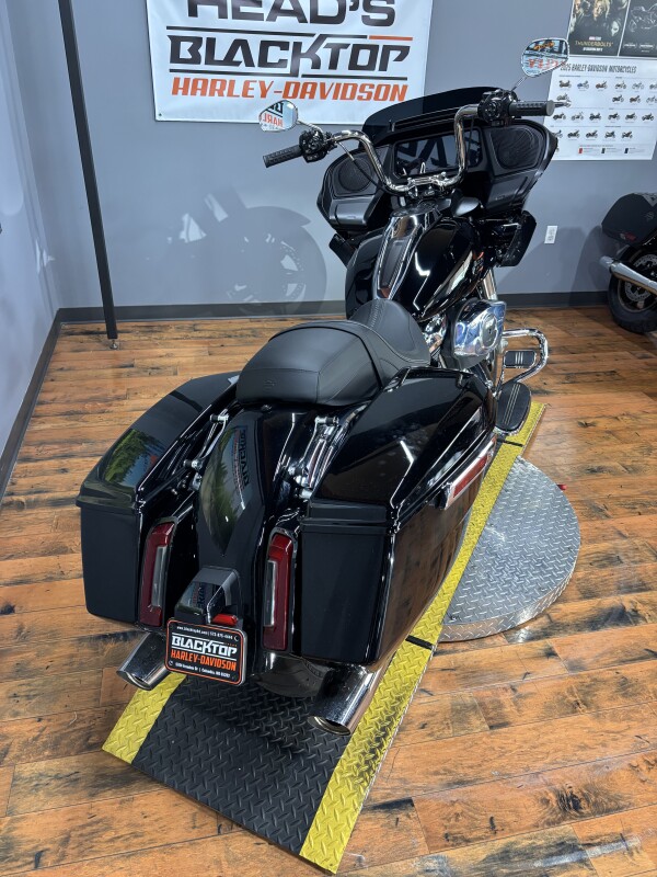 2024 Harley-Davidson Road Glide VIVID BLACK CO - Photo 6