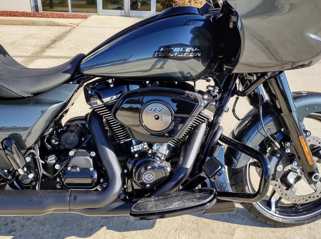 Road Glide - Photo 3