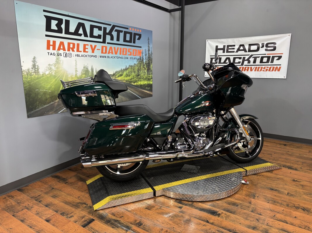 2024 Harley-Davidson Road Glide ALPINE GREEN - Photo 2