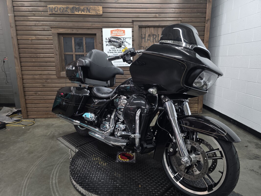 2016 Harley-Davidson Road Glide Special BLACK QUARTZ W/PINSTRIPE - Photo 8
