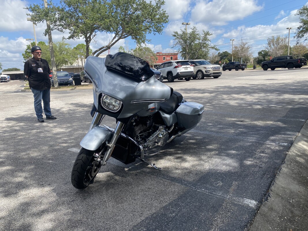 2025 Harley-Davidson Street Glide - Photo 4