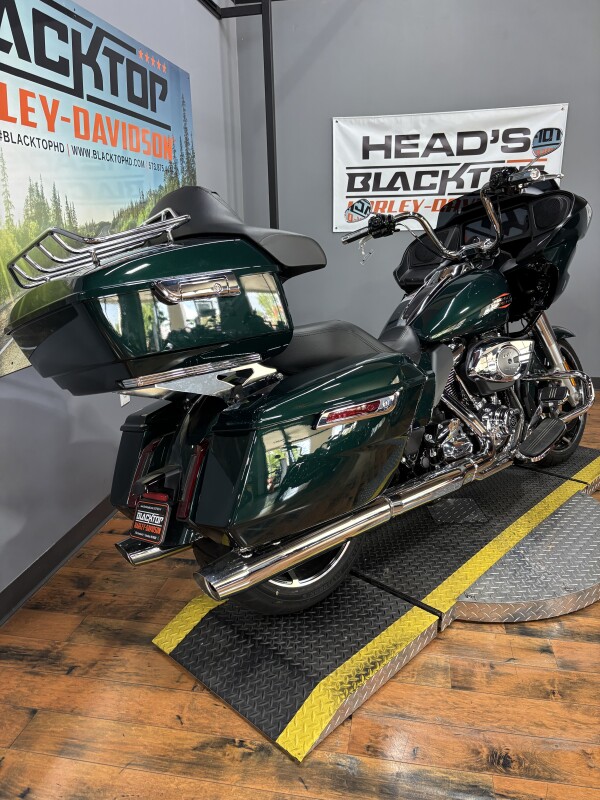 2024 Harley-Davidson Road Glide ALPINE GREEN - Photo 4