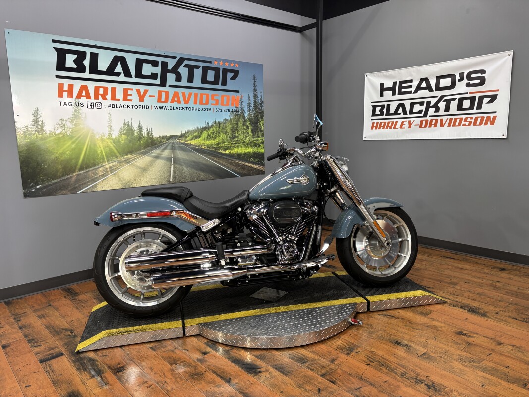 2024 Harley-Davidson Fat Boy 114 SHARKSKIN BLUE
