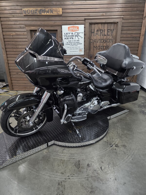 2016 Harley-Davidson Road Glide Special BLACK QUARTZ W/PINSTRIPE - Photo 6