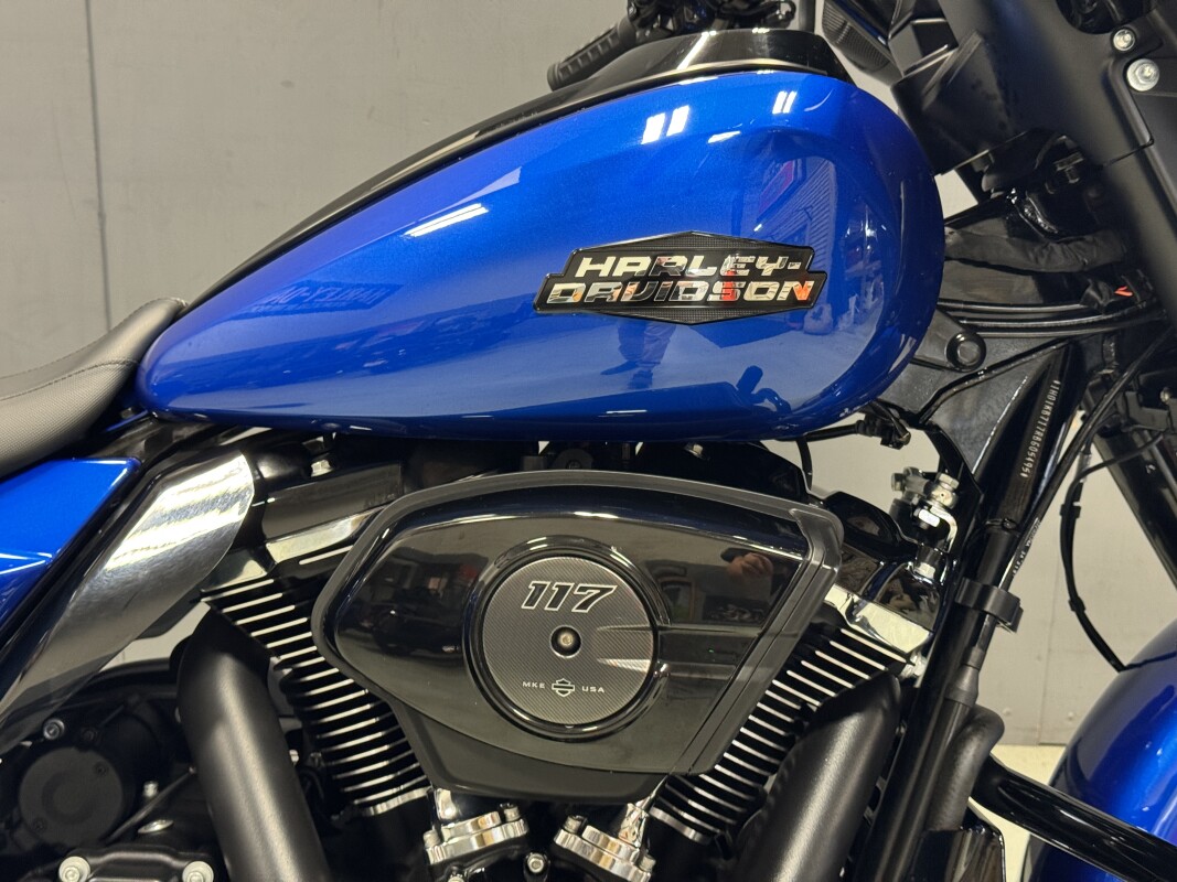 FLHX 2024 Street Glide - Photo 7