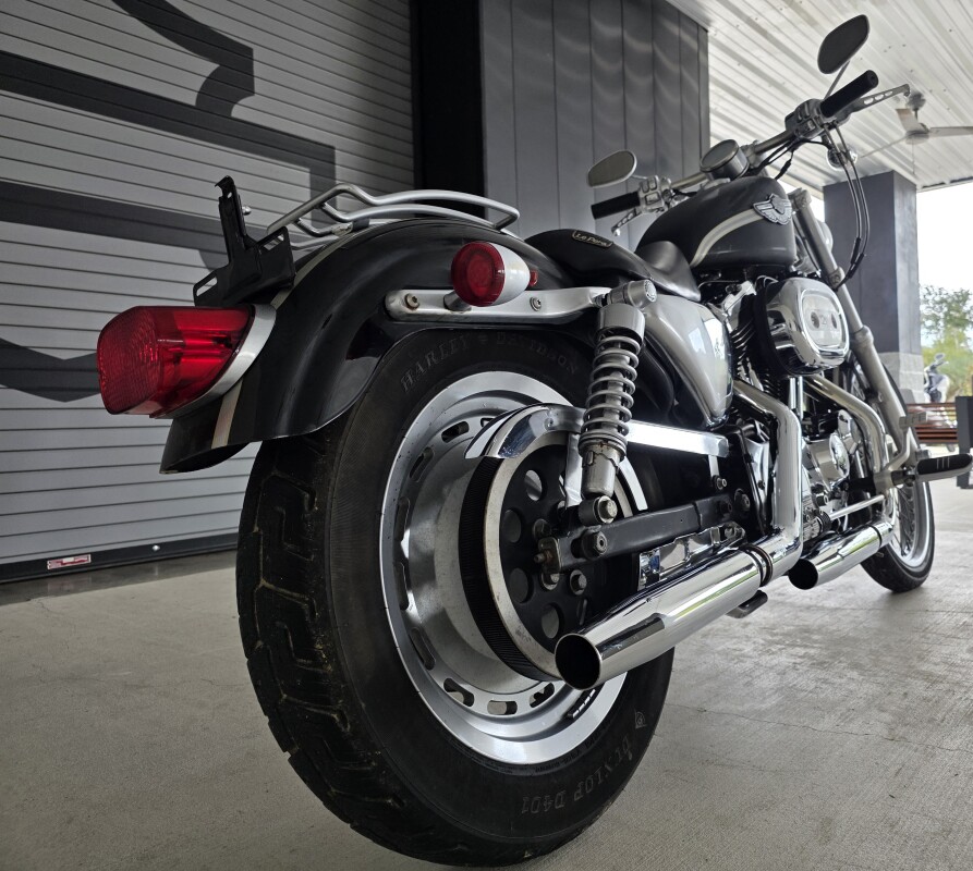 2003 Harley-Davidson 1200 Custom - Photo 5