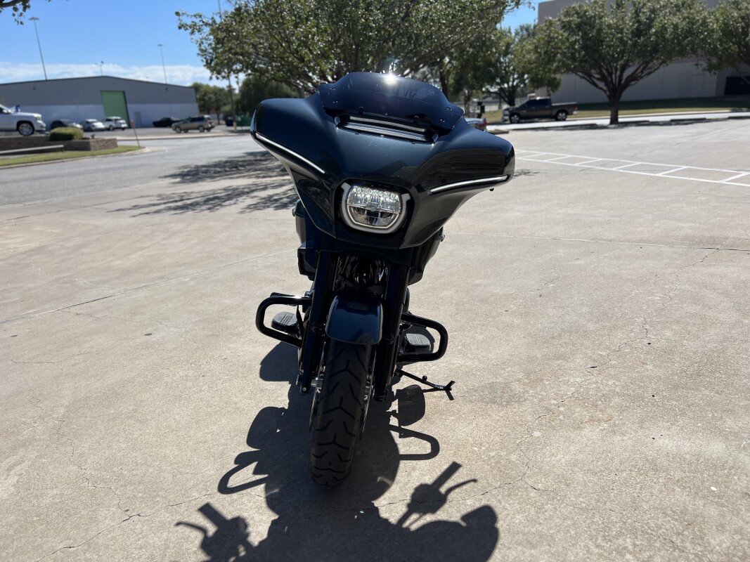 2025 Harley-Davidson Street Glide Iron Horse Metallic - Black Finish - Photo 3