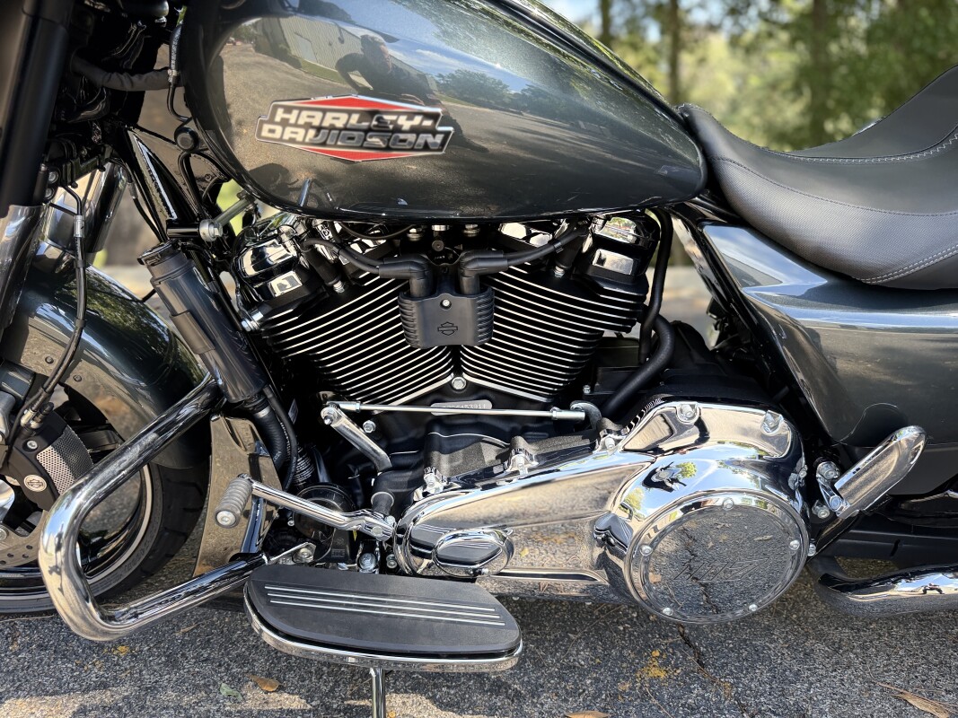 FLHX 2025 Street Glide - Photo 7