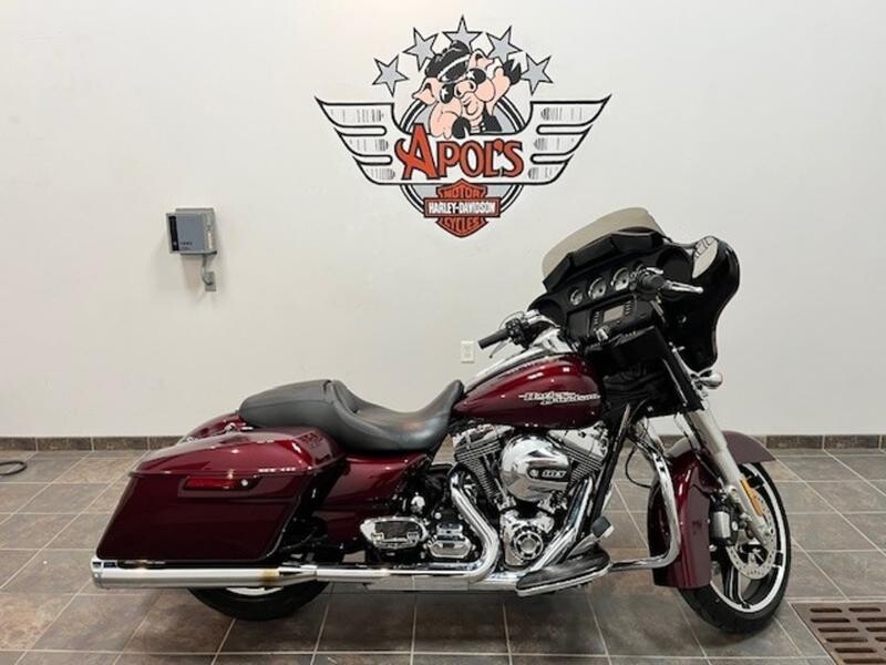 FLHX 2015 Street Glide®