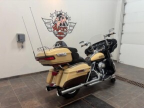 FLHTK 2014 Electra Glide® Ultra Limited thumb 2