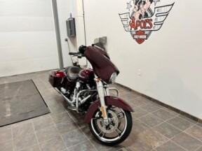 FLHX 2015 Street Glide® thumb 3