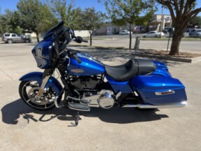 2025 Harley-Davidson® Street Glide® Blue Burst thumb 0