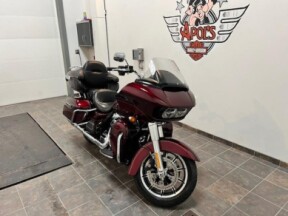 FLTRU 2017 Road Glide<sup>®</sup> Ultra thumb 3