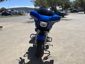 2025 Harley-Davidson® Street Glide® Blue Burst thumb 2