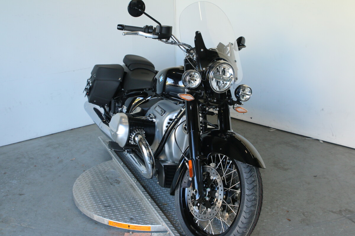2025 BMW R 18 Classic - Photo 3