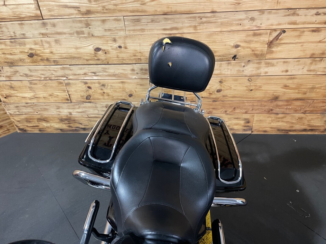 Harley-Davidson Electra Glide Ultra Limited 2013 FLHTK Vivid Black - Photo 6