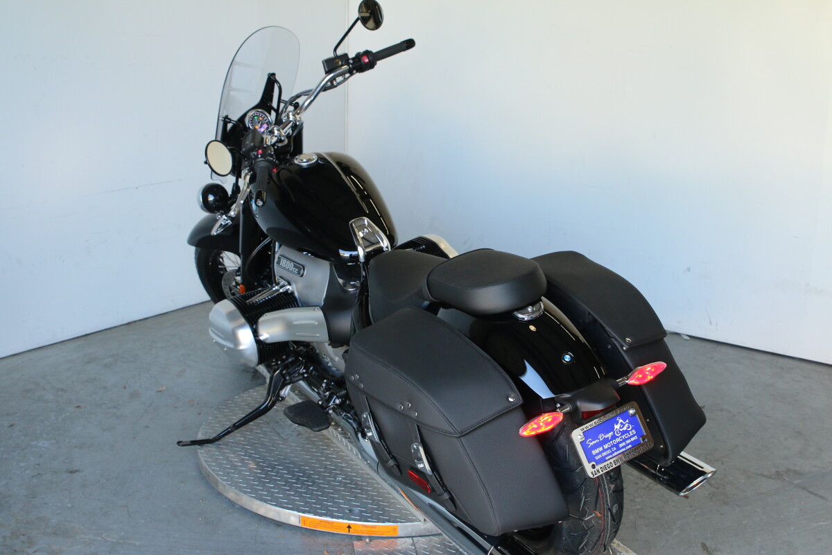 2025 BMW R 18 Classic - On Sale, photo 11
