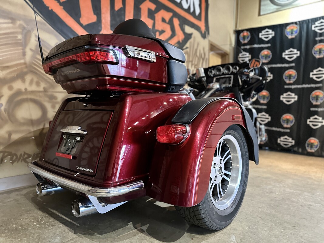 flhtcutg 2016 Tri Glide Ultra - Photo 3
