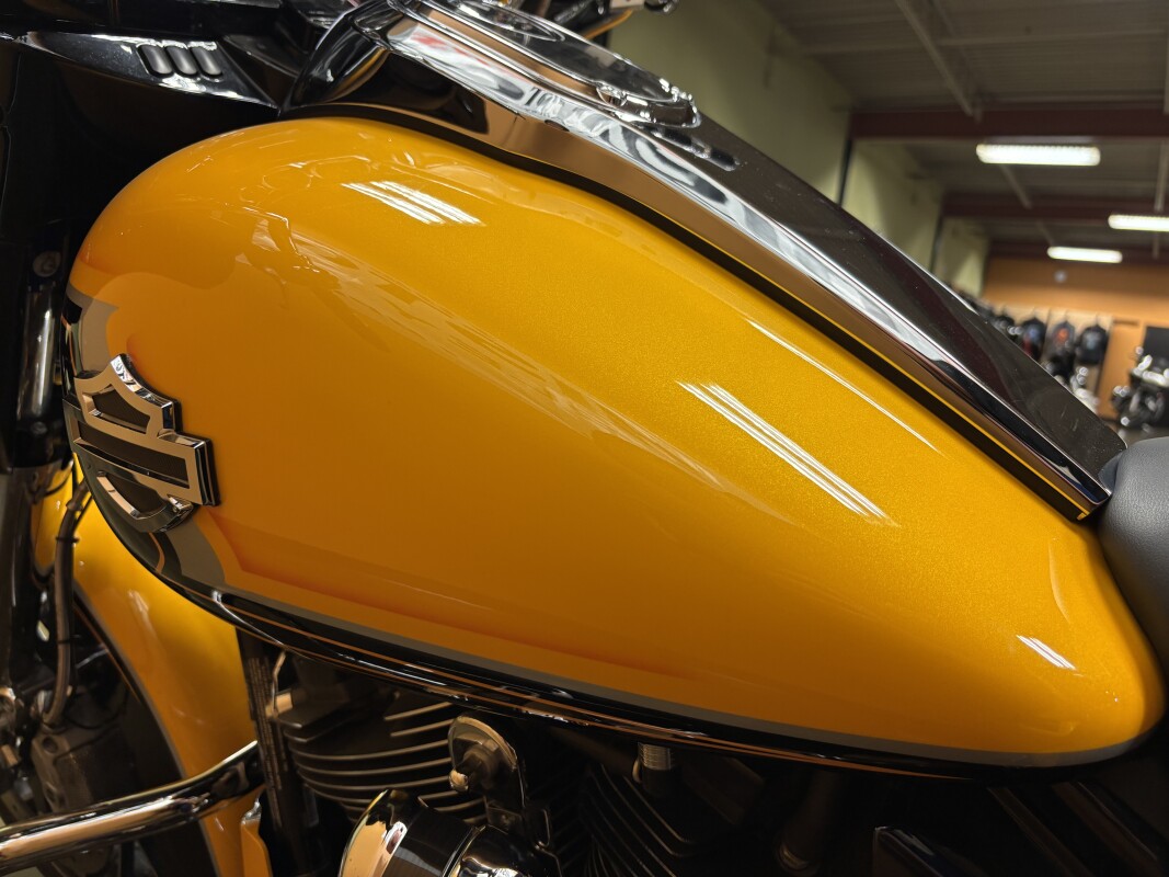 FLHXSE 2022 CVO Street Glide - Photo 9