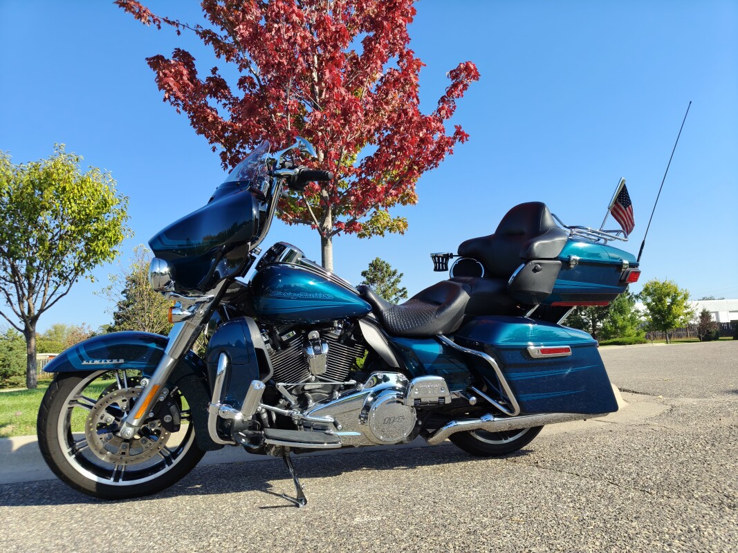 2020 Harley-Davidson Ultra Limited Tahitian Teal