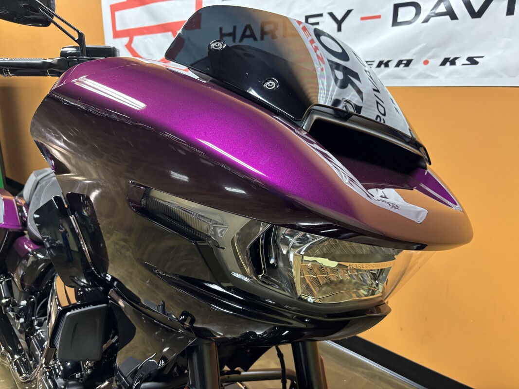 FLTRXSE 2025 CVO Road Glide - Photo 5