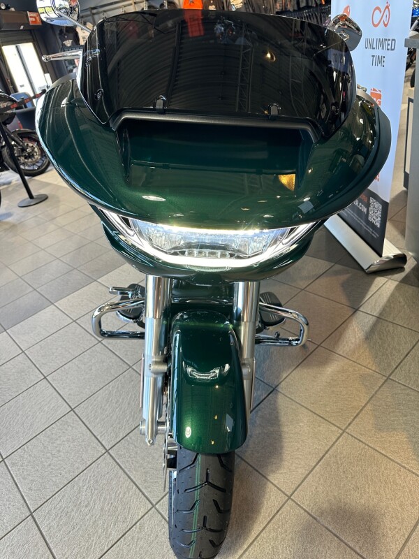 FLTRX 2024 Road Glide Fall Sale!!! - Photo 8