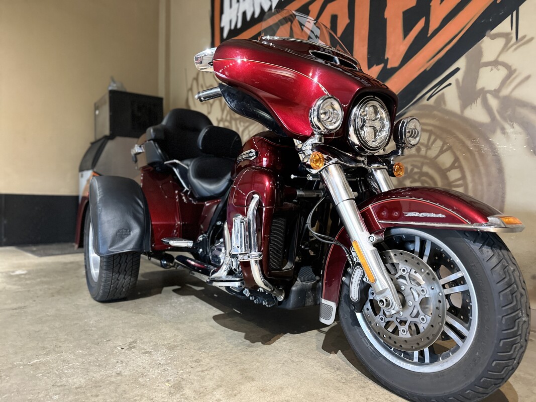 flhtcutg 2016 Tri Glide Ultra - Photo 7