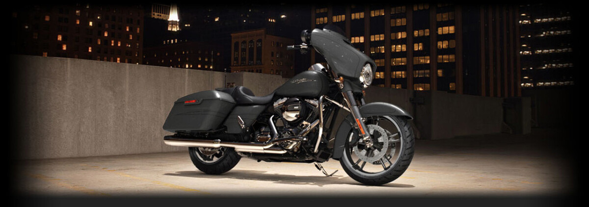 FLHXS 2015 Street Glide Special