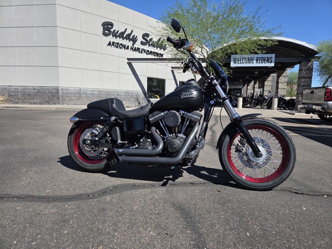 FXDB 2015 Street Bob