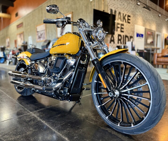 2025 Harley-Davidson® Breakout® Centerline