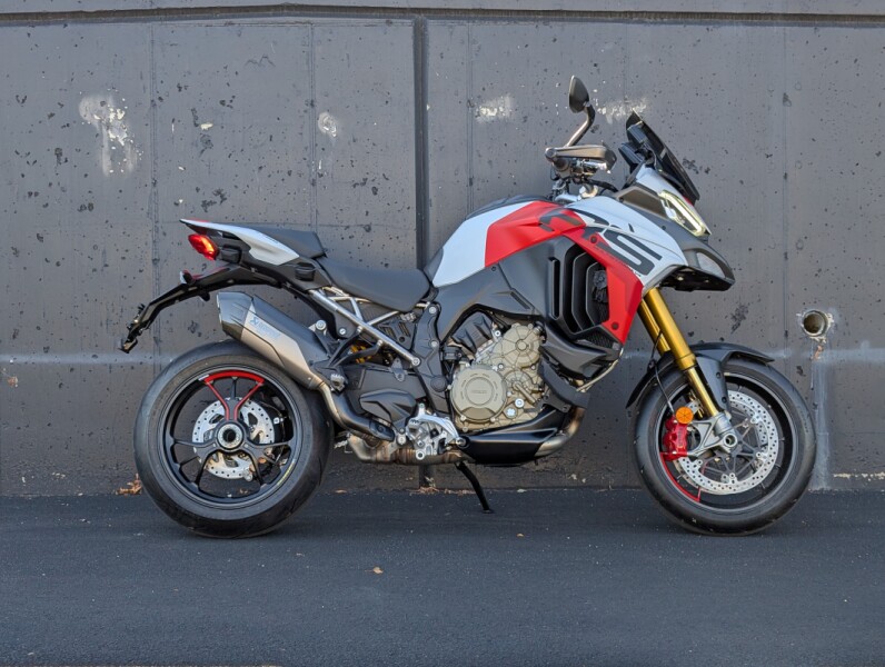2025 Ducati Multistrada V4 RS