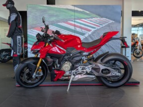 2025 Ducati Streetfighter V4 S thumb 0
