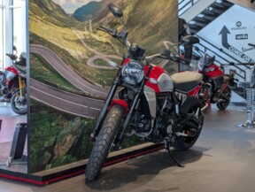 2025 Ducati Scrambler® Icon thumb 3