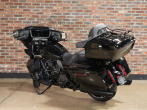 FLHXU 2025 Street Glide™ Ultra thumb 1