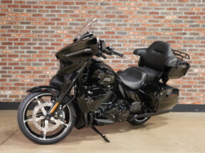 FLHXU 2025 Street Glide™ Ultra thumb 2