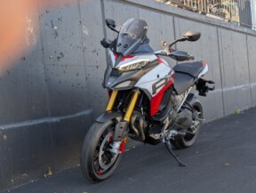 2025 Ducati Multistrada V4 RS thumb 0