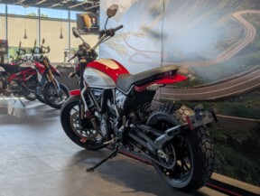 2025 Ducati Scrambler® Icon thumb 2