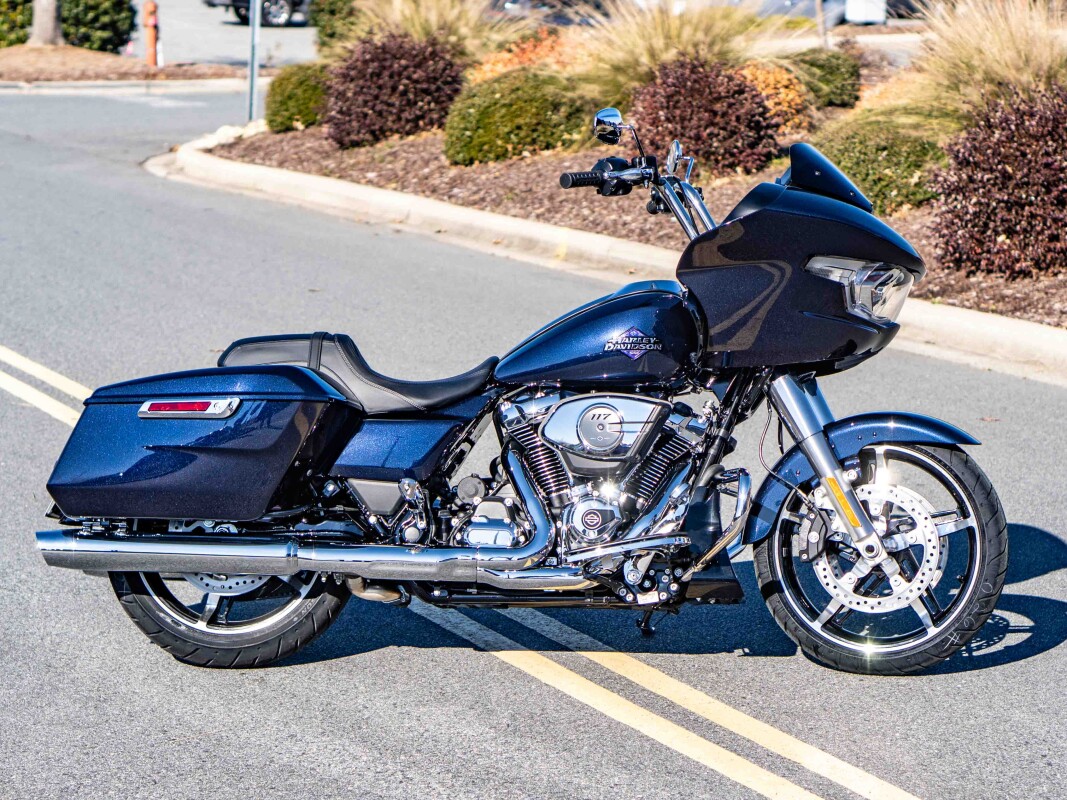 FLTRX 2025 Road Glide - Photo 5