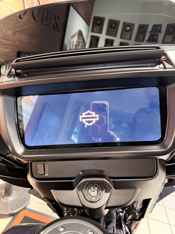 2025 H-D FLHX Street Glide 117ci - Photo 7